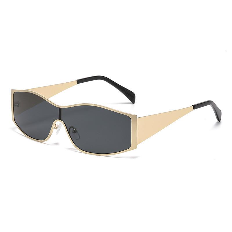 

Geometric Metal Frame Sunglasses With Gray Lenses For Casual Travel And Outdoor Activities GoldFrameGrayLens