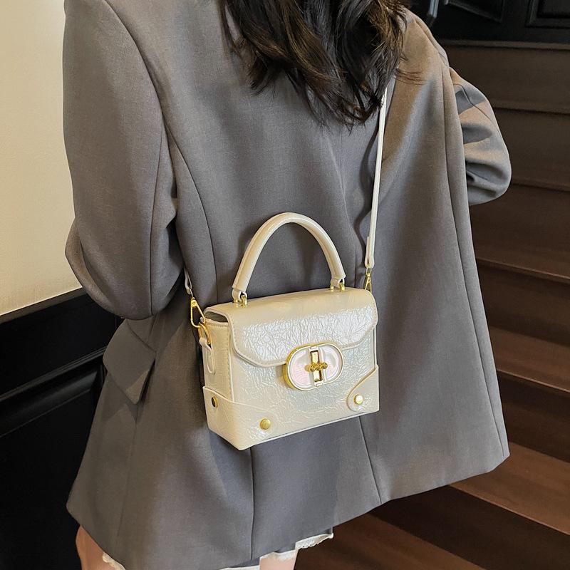Women's Bag Fashion Small Square Bag Handbag New Shoulder Bag Versatile Messenger Bag