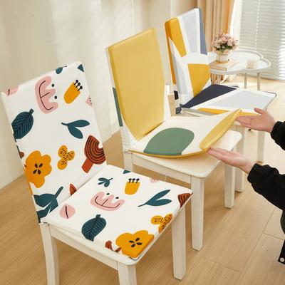 Textil do obýváku a jídelny – Potahy na židle
