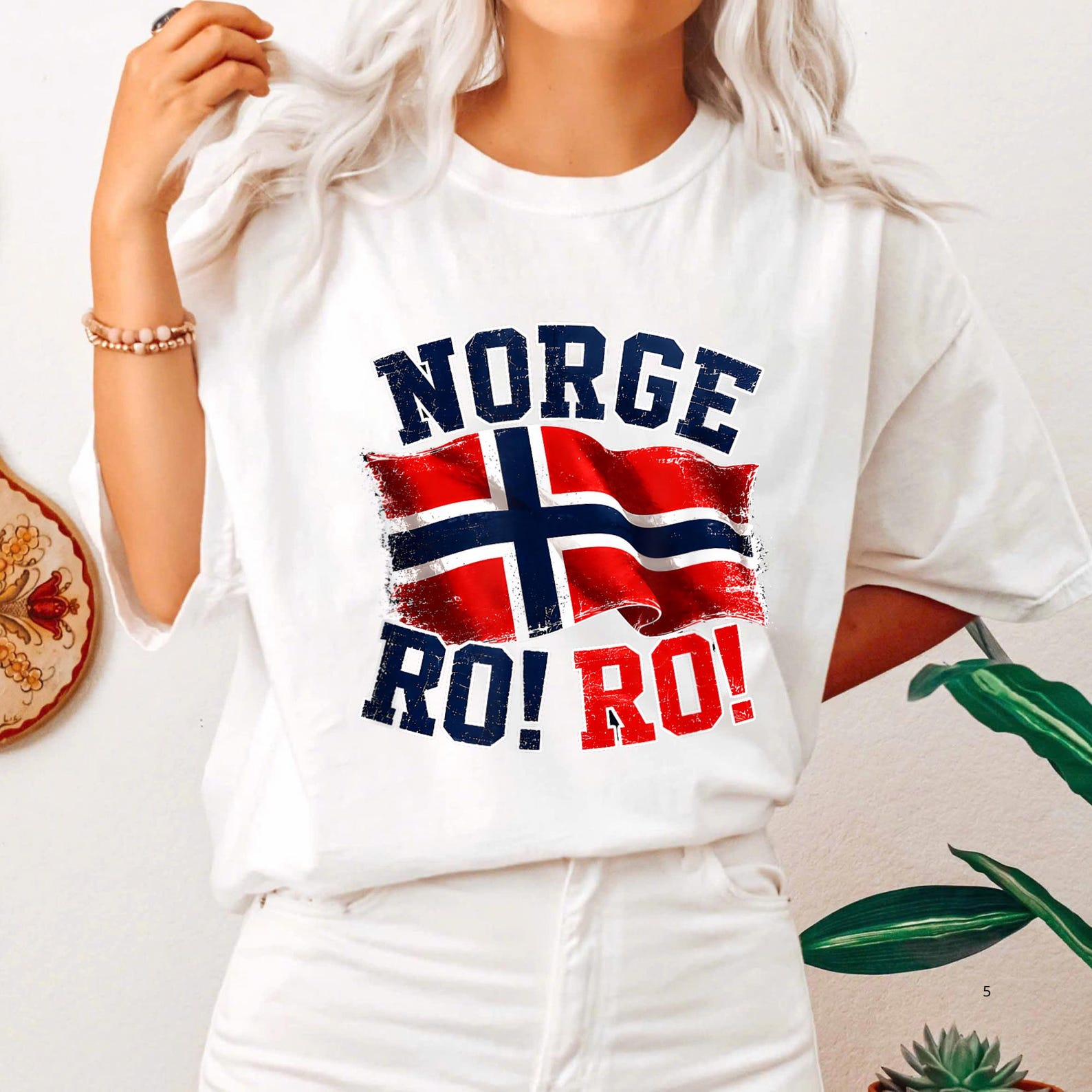 Norway Flag Norge Ro Ro! T-Shirt, Norway Ro! T-Shirt, 2026 World Cup Football Norwegian Team Chant, Norge National Soccer Team Fan Tee L