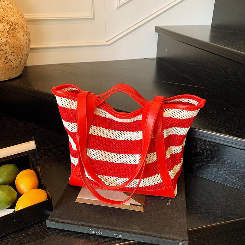 Slack Versatile Striped Shoulder Bag Women's New Large-capacity Casual Tote Bag Class Commuter Bag