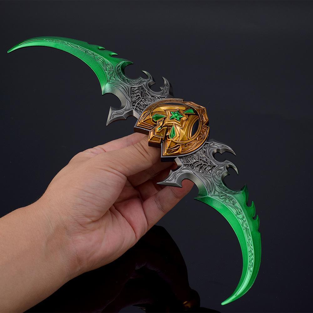 Ornamento modello di coltello a uovo con lama da guerra Ai Xinuosi a tema gioco Warcraft