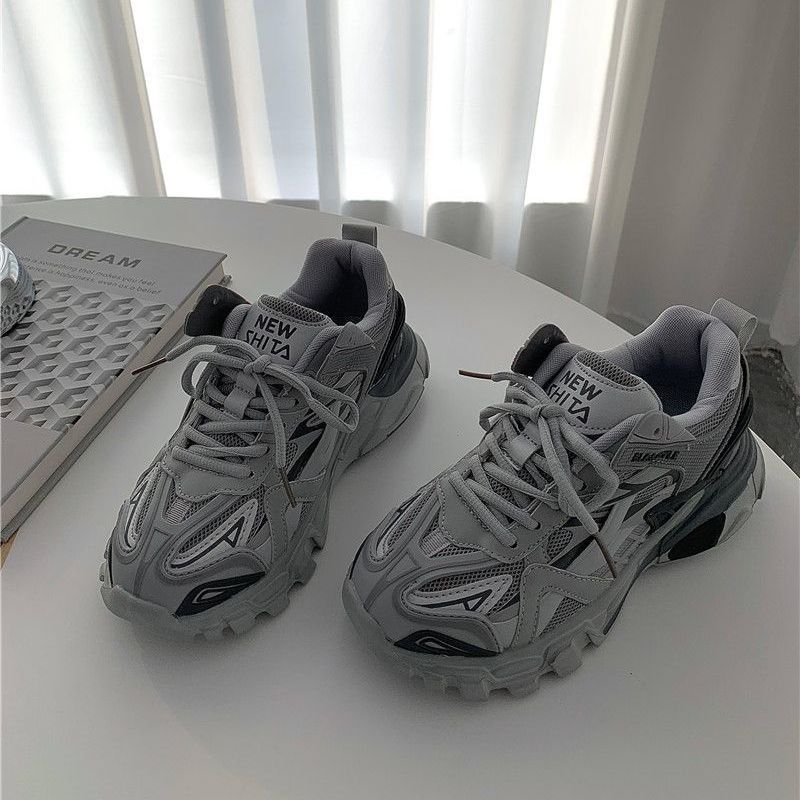 Hong Kong Style Dad Shoes Women 2025 Autumn New Women's Shoes Internet Celebrity Trend Versatile Korean Version Breathable Casual Sports Shoes