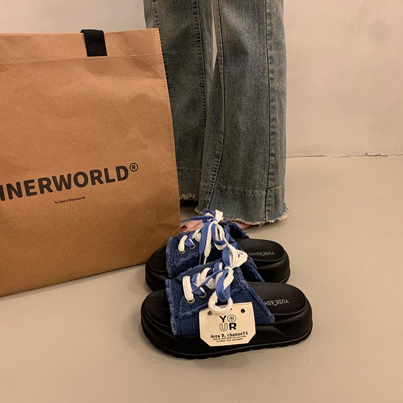 

Beautiful thick-soled height-increasing cool slippers for women s summer wear versatile with skirts 2025 new going out flat slippers 35 синий