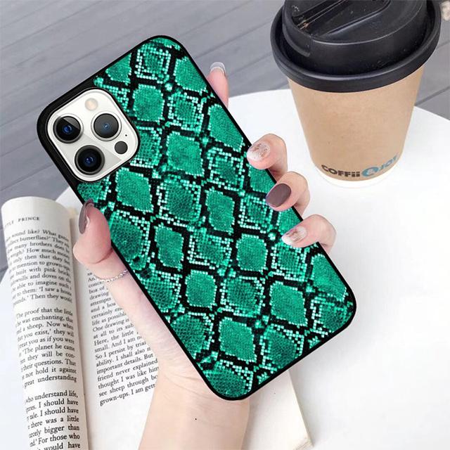 Snake Skin Phone Case For Apple iPhone 17 Air Pro Max Plus Coque For iPhone 17 Air 14 15 16 13 12 Max Cover