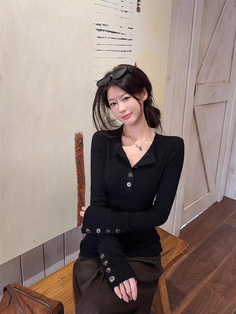 Guzikowy Top z Długim Rękawem, Dopasowany, w Koreańskim Stylu