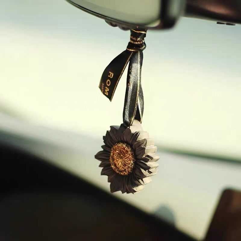 

Ins Fragrance Pendant Car Interior Rearview Mirror Diffuser Stone Sunflower Car Decoration Accessories Car Hanging Ornament Black Sunflower Floral tone