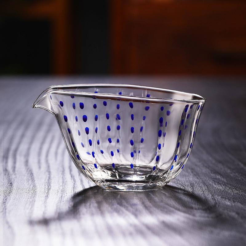 

150ml Blue Fluorescent Dot High Borosilicate Heat Resistant Glass Fair Mug Tea Pitcher Chahai Tea Cup Kung Fu Tea Set Teaware 150ml