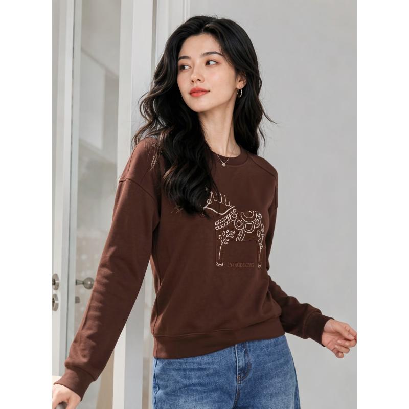 Basic House Women's Embroidered Crewneck Sweatshirt