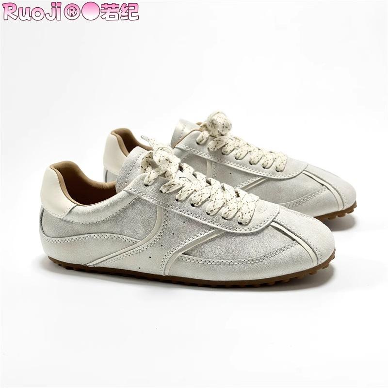 Hong Kong Style Leather Retro Forrest Gump Shoes Women's Spring Soft Sole Light Non-slip Casual Sports Running Shoes Show Feet Small German Training 