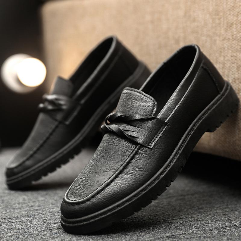 Fashion Men Casual Shoes Luxury Men's Loafers Handmade Leather Men's Shoes Moccasins Slip On Flats Male Tassel Driving Shoes for Man