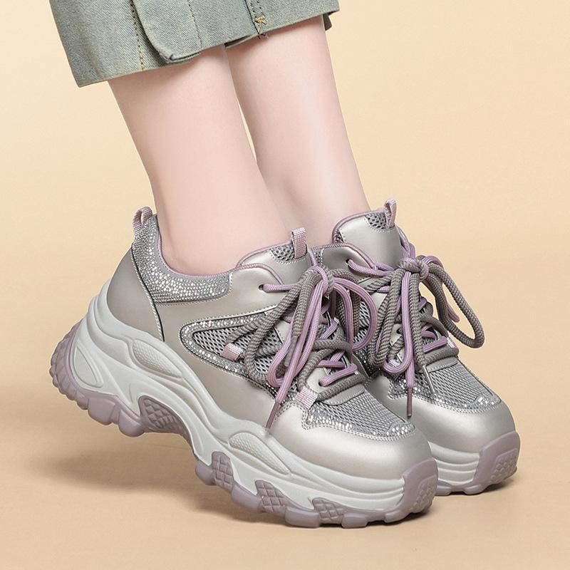 

Women s Casual Athletic Shoes with Breathable Mesh Upper, Lace-up Design, Slimming Effect, Lightweight, and Thick Sole – Perfect for Summer 40 фіолетовий/сірий колір