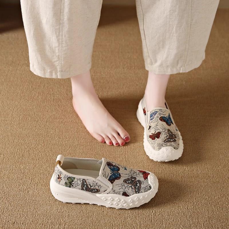 Canvas shoes new thick-soled breathable cloth shoes are not tired, fisherman shoes size autumn
