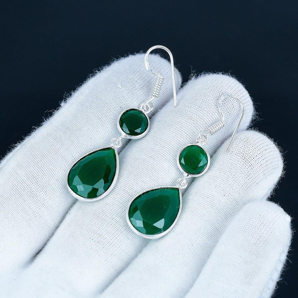 Cercei delicați cu piatră prețioasă smarald, cercei din argint sterling 925, cercei lungi boho din argint lucrați manual, cadou de Ziua Îndrăgostiților