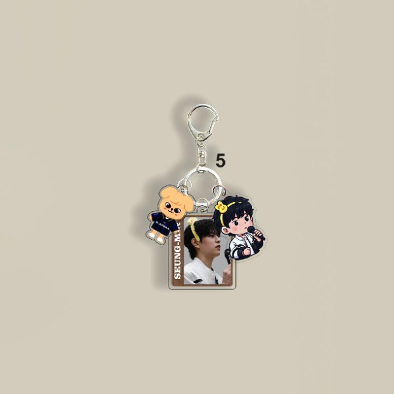 1ks Klíčenka Stray Kids Skutečná Fotografie+SKZOO Kreslená Postavička+Chibi Postavička Bang Chan Lee Know Changbin Hyunjin Han Felix Seungmin I.N Akrylová Klíčenka Dárek pro STAY