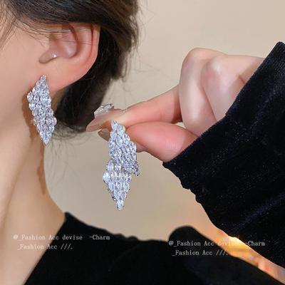 Silver Needle Zircon Geometry Front and Rear Two Wearing Earrings Niche Versatile Personalized Earrings Fashion Light Luxury High Sense Earrings Women
