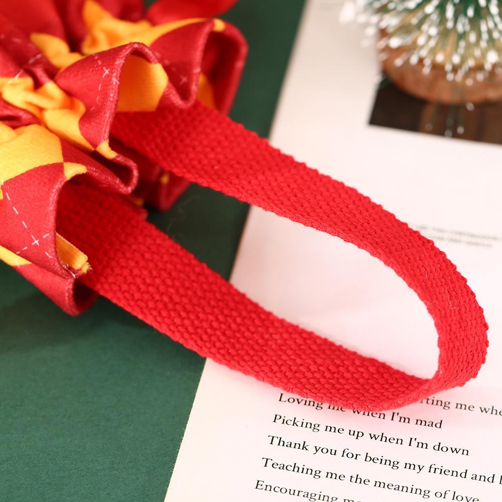 Exquisite with Handle Christmas Gift Bag Red Santa Claus Drawstring Pouch Small Gift Bag New Year