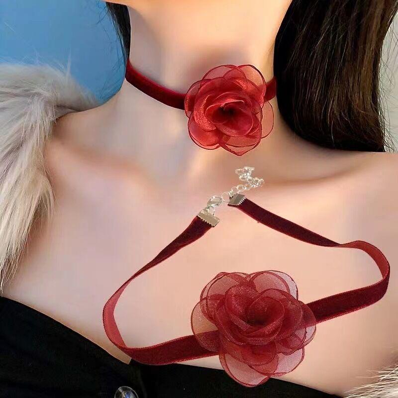 Pfirsichrosa Spitze Bestickte Florale Choker-Halskette für Damen - Frühling/Sommer Kollektion