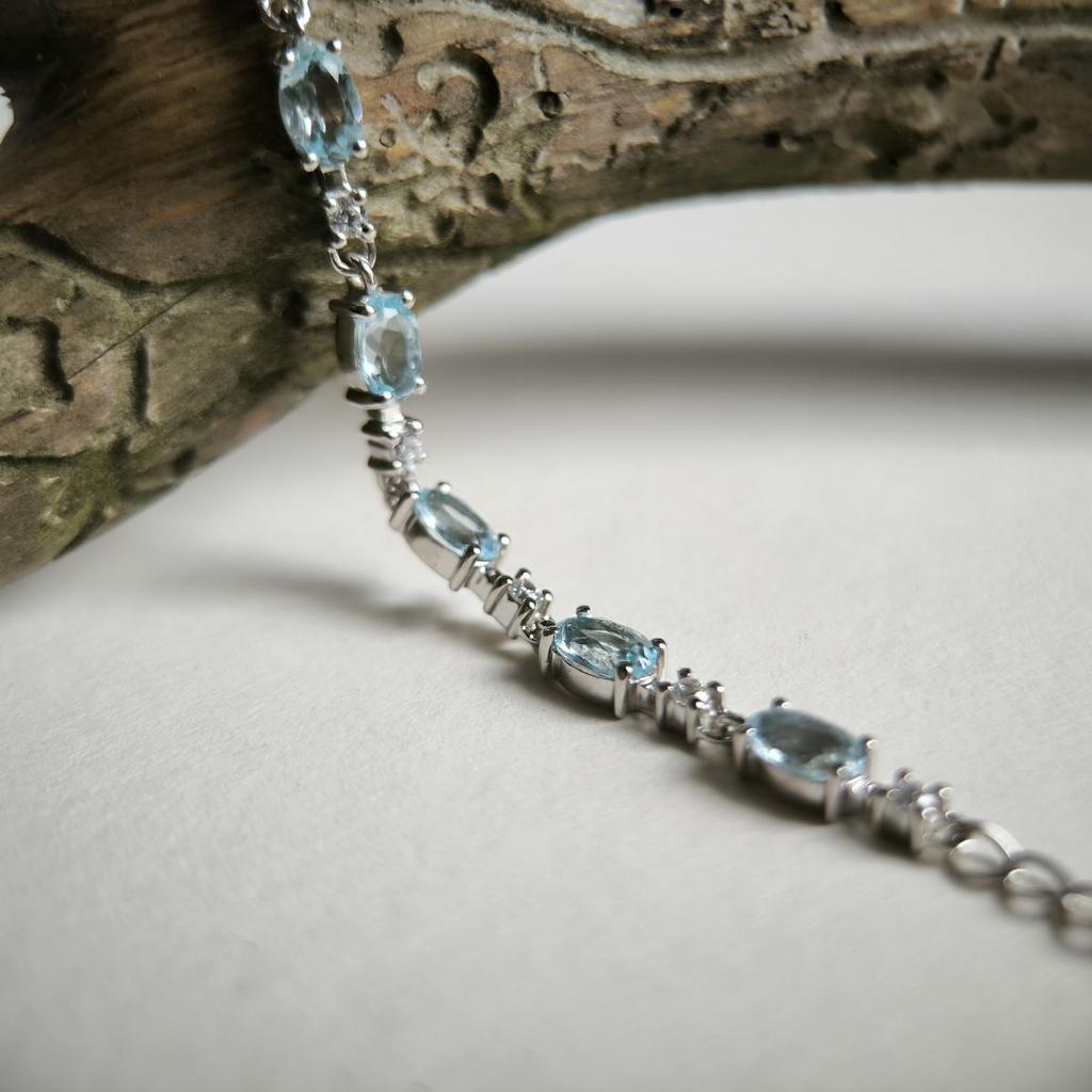 Silver Bracelet with Natural Topaz 7.775ct, Cubic Zirconias, Item Weight 7.72 G (2190912)