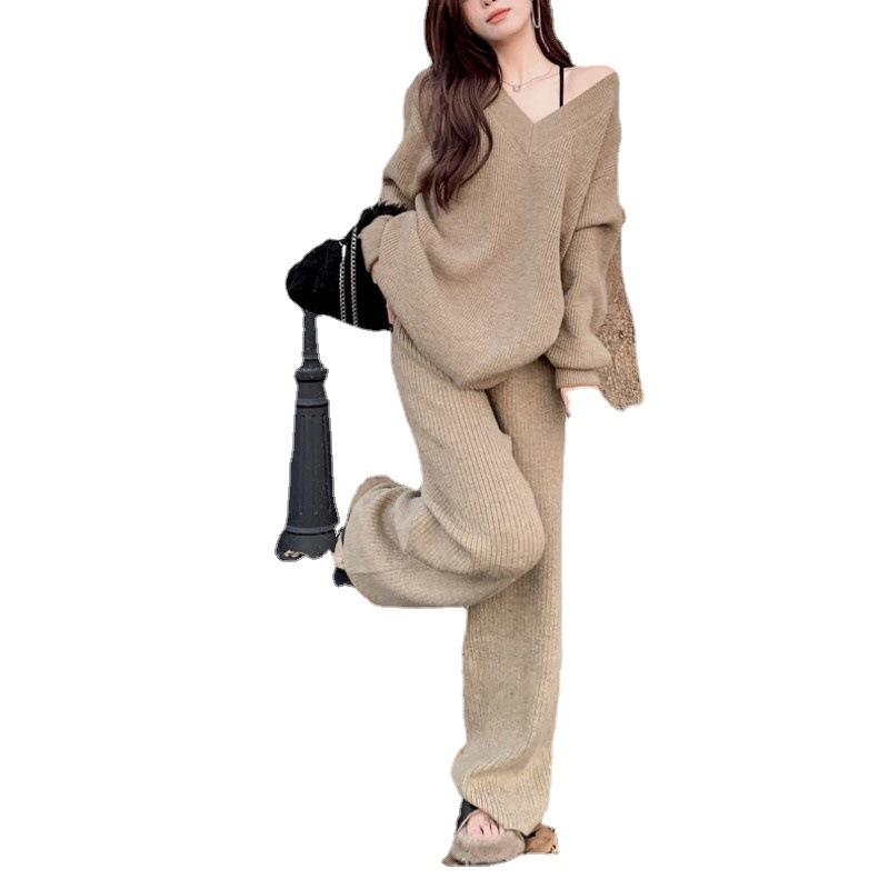 Zweiteiliges Set für Damen im Frühling, Herbst und Winter, lockerer und schlanker Strickanzug mit V-Ausschnitt, lockerem Pullover + Hose mit hoher Taille und weitem Bein