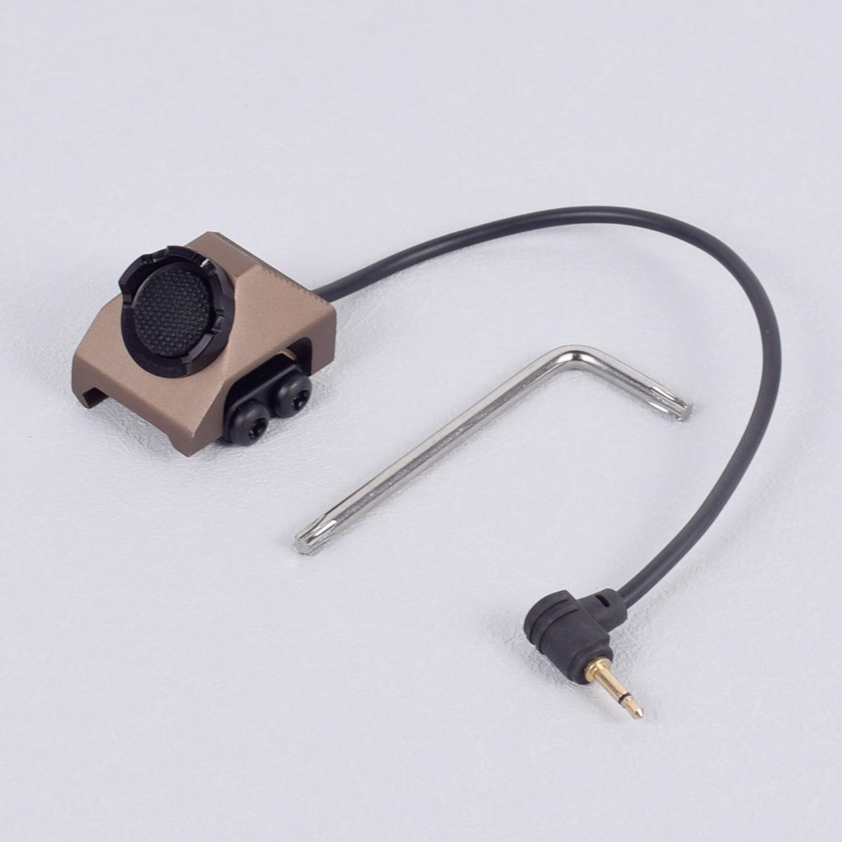 

Тактичний ліхтарик 20 мм з дистанційним вимикачем «щучий хвіст» та кріпленням на рейку для лазера