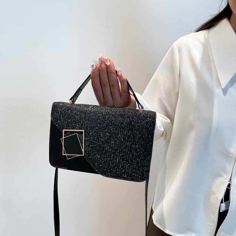

Korean version ins new summer new small square bag women s versatile niche temperament advanced sense foreign style messenger bag чёрный