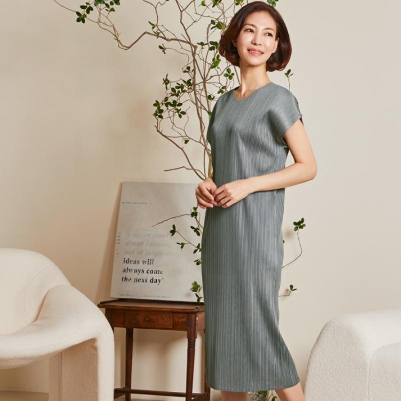 Shop Women Round Cap Sleeve French Pleated Long Dress Cherry Pink Ble Wdr 1746