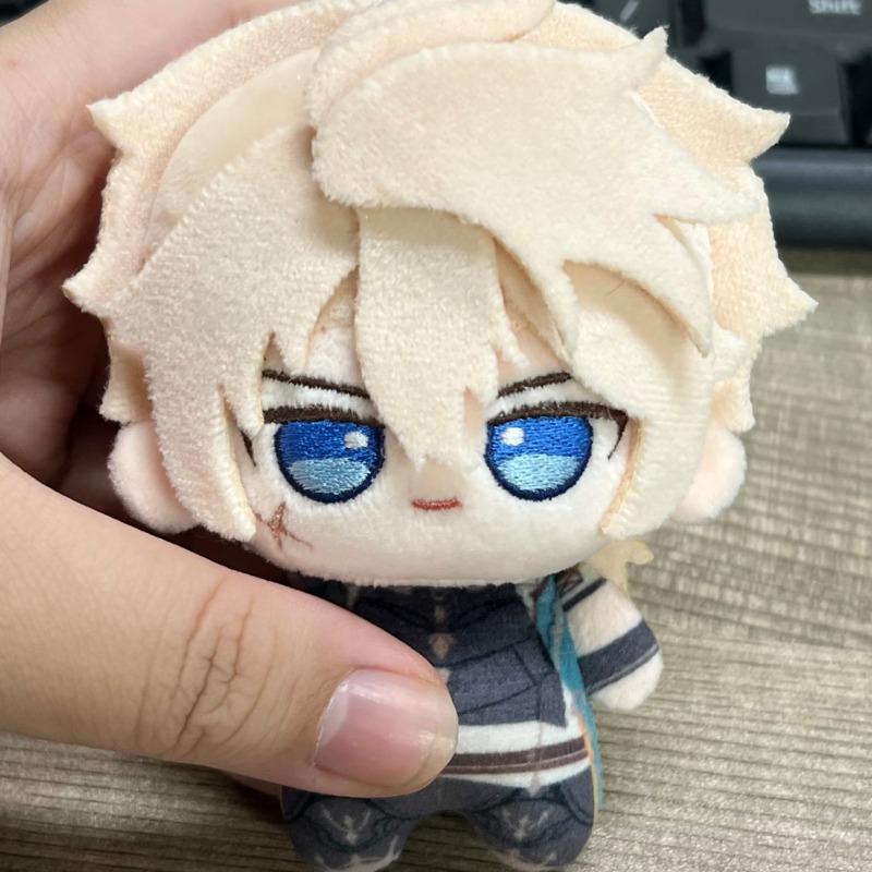New Cute Genshin Impact Varka 10cm Mini Cotton Plush Doll Mondstadt Knight Captain Anime Game Backpack Pendant Collectible Soft Gift for Genshin Fans