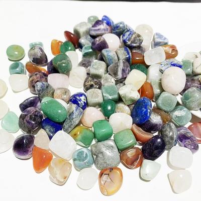 Fish Tank and Flower Pot Decoration Exquisite Colorful Rolling Stone Graceful Natural Crystal Crystal Gravel
