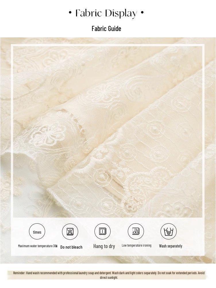 Elegantes Sommerkleid mit Spitzen-Trägern für zierliche Frauen