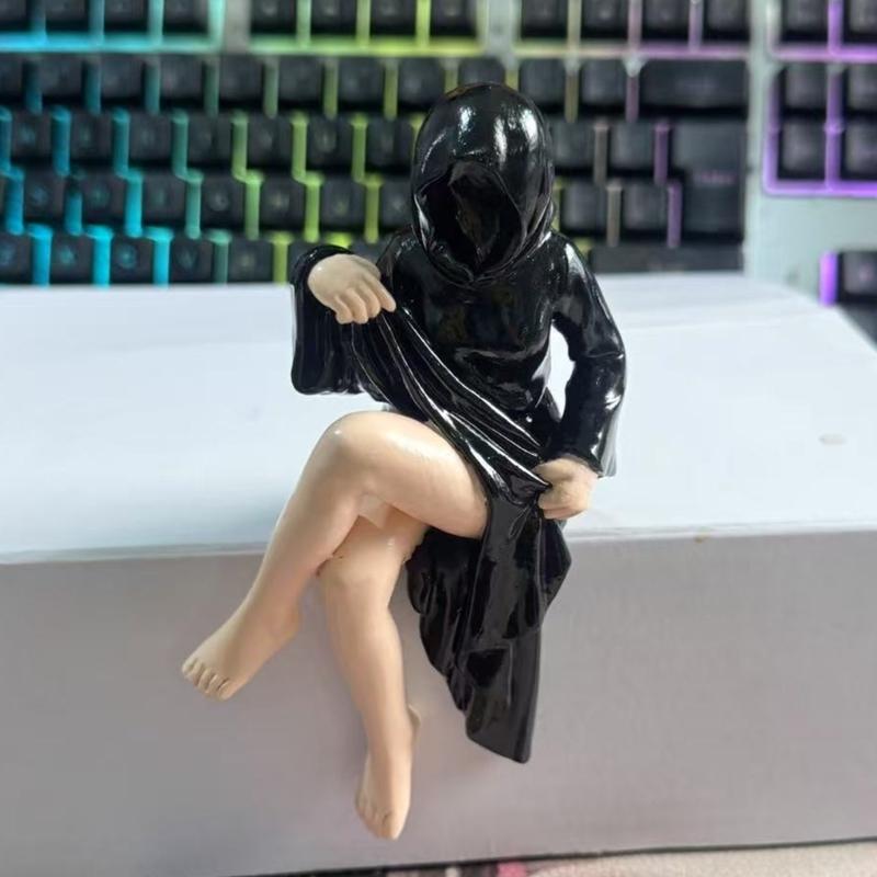 Handcrafted Resin Figurine Mysterious Bookshelf Sculpture Office Living Space Decoration Black Robe Mask Statue