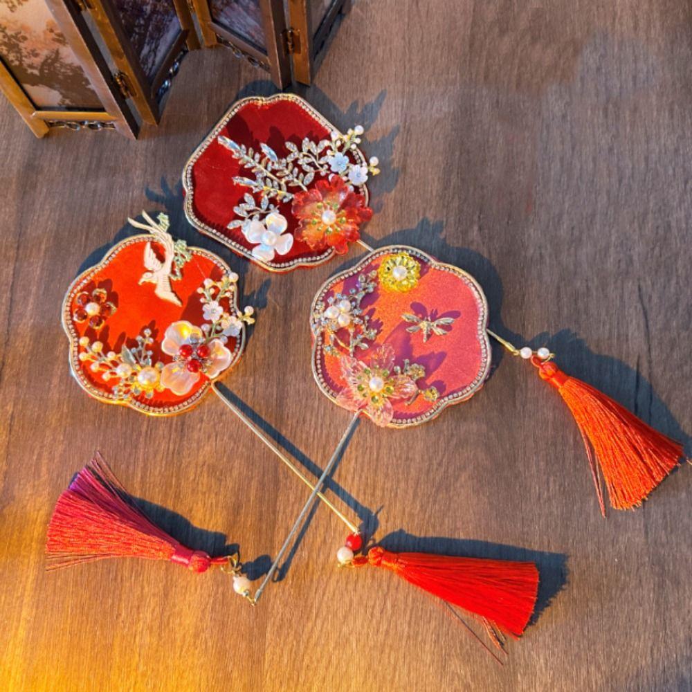 Chinese Style Mini Chinese Fan Tassels Chinese Silk Fan Bridal Group Fan Chinese Wedding