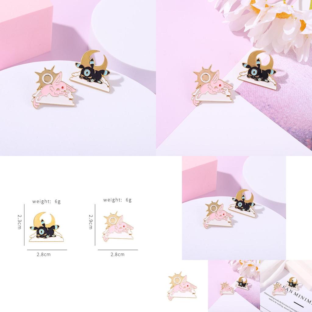 Adorable Anime Cartoon Couple Brooches Unique Animal Design Fashionable Accessories