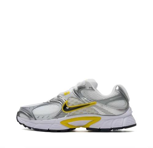 Nike V5 RNR Running shoes Women s HQ7901-105 White Size 37.5