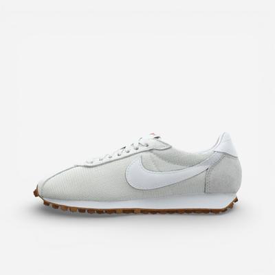 LD-1000 Summit White Sail Gum Medium Brown White (Women's)