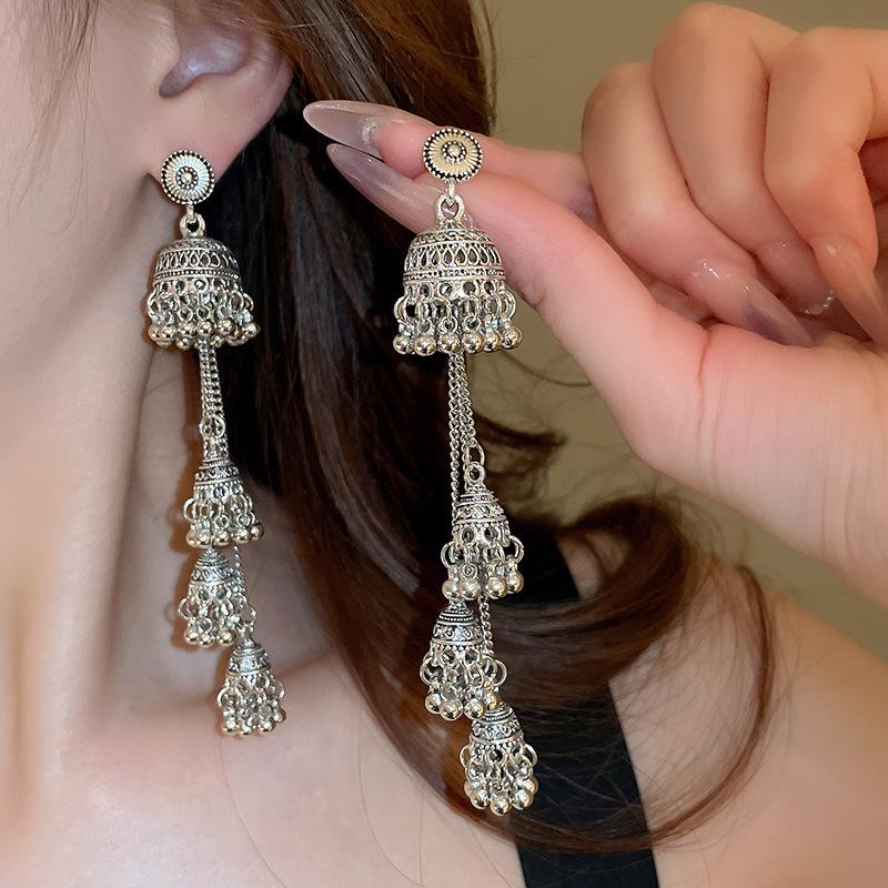 Vintage Metallic Tassel Earrings: Distressed Ethnic Style for a Unique, High-End Look