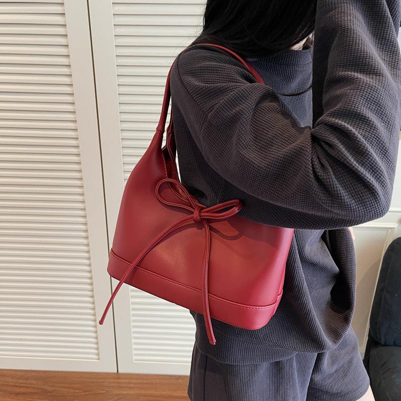 Customized Large-capacity Women's 2025 New Light Luxury Niche High-end Red Wedding Bag, Daily Usable Handbag