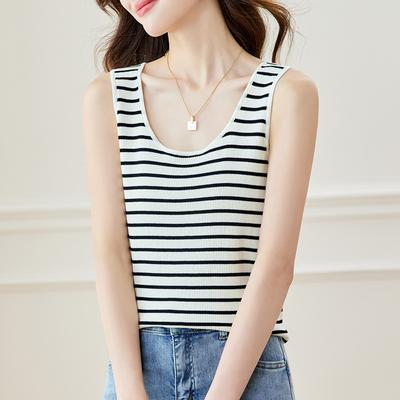U-neck Striped Knitted Vest for Women In Summer New Style for Outside and Inside Design Top