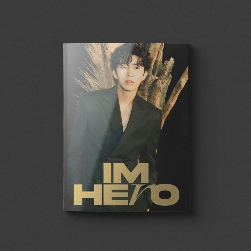 

Lim Young-woong 1st Album - IM HERO [Photo Book ver.]