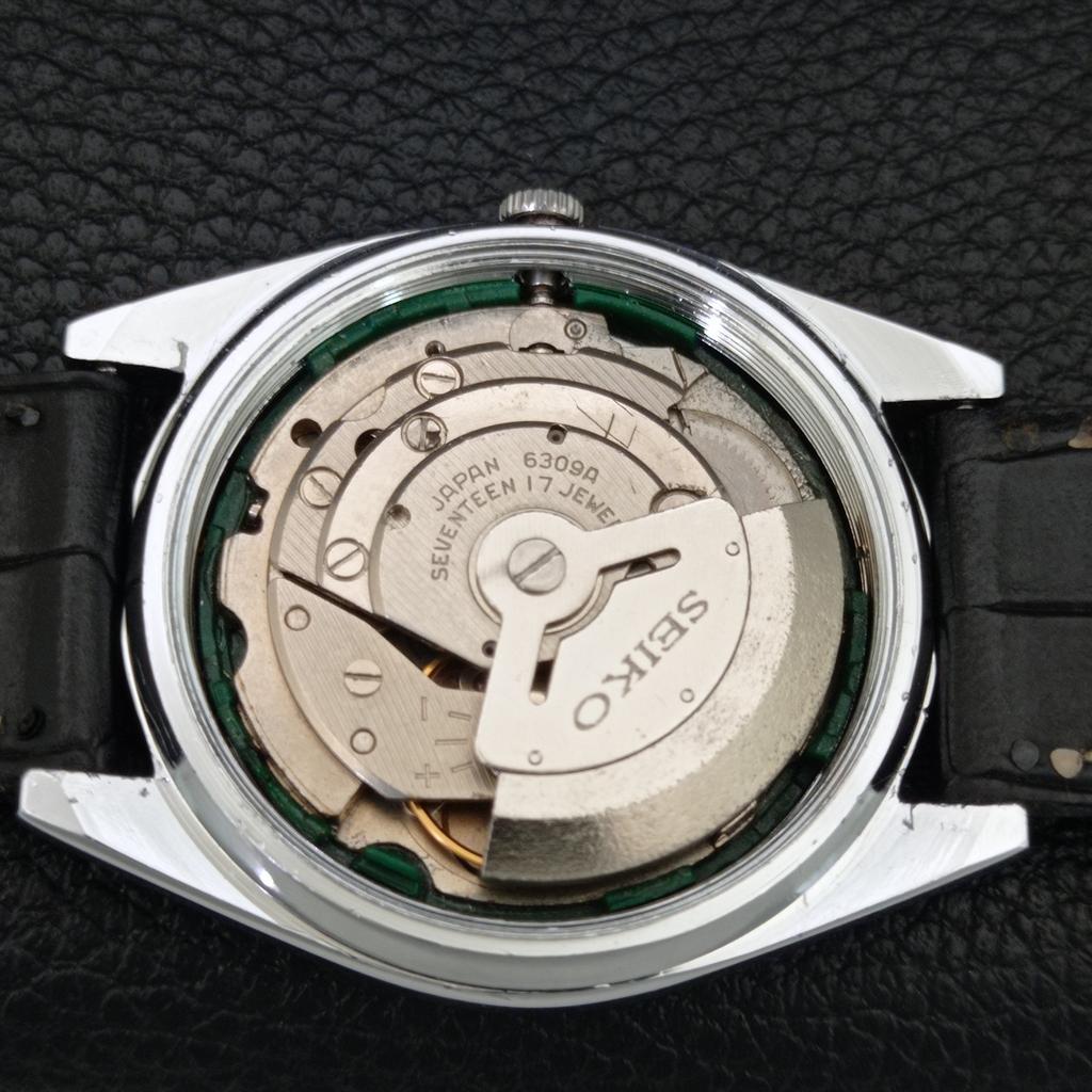 JAPAN VINTAGE REFURBISHED SEIKO 5 AUTOMATIC MENS BLACK DIAL WATCH A444246-1