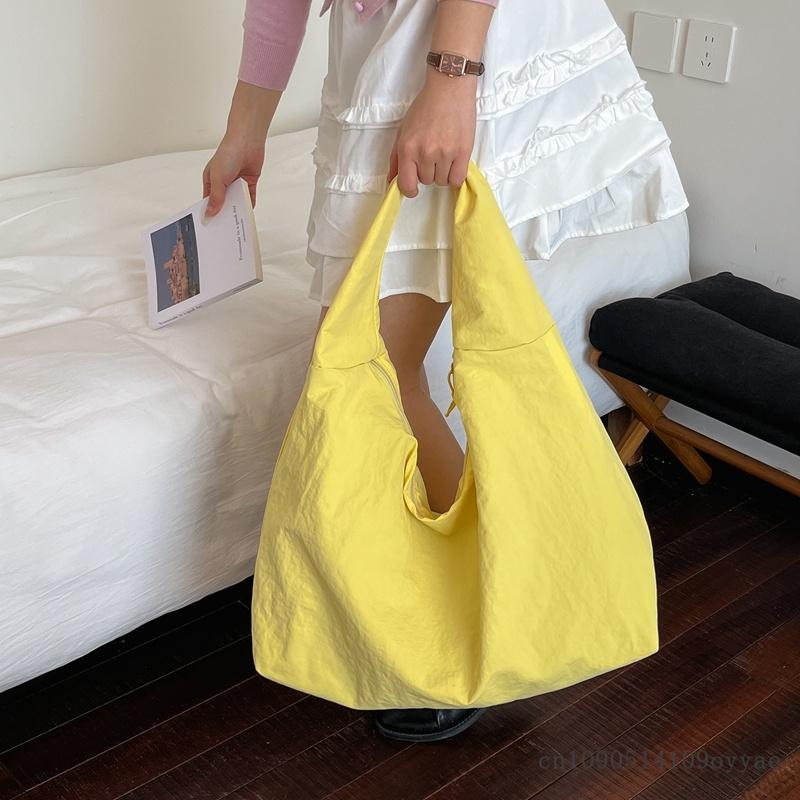 Women's Simple Shoulder Bag Multi-Pocket Commut Casual Tote Bag Large Capacity Nylon Underarm Bag Versatile Shopping Handbag Bag