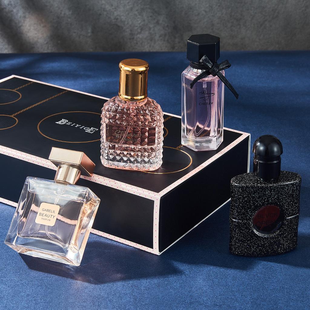 Ladies Perfume Set, Fresh and Lasting Light Fragrance Gift Box Four-piece Set