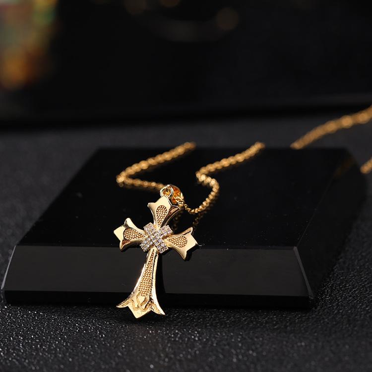 Cross necklace, zircon, European and American necklace, titanium lock chain, Instagram retro punk, personalized pendant, niche design