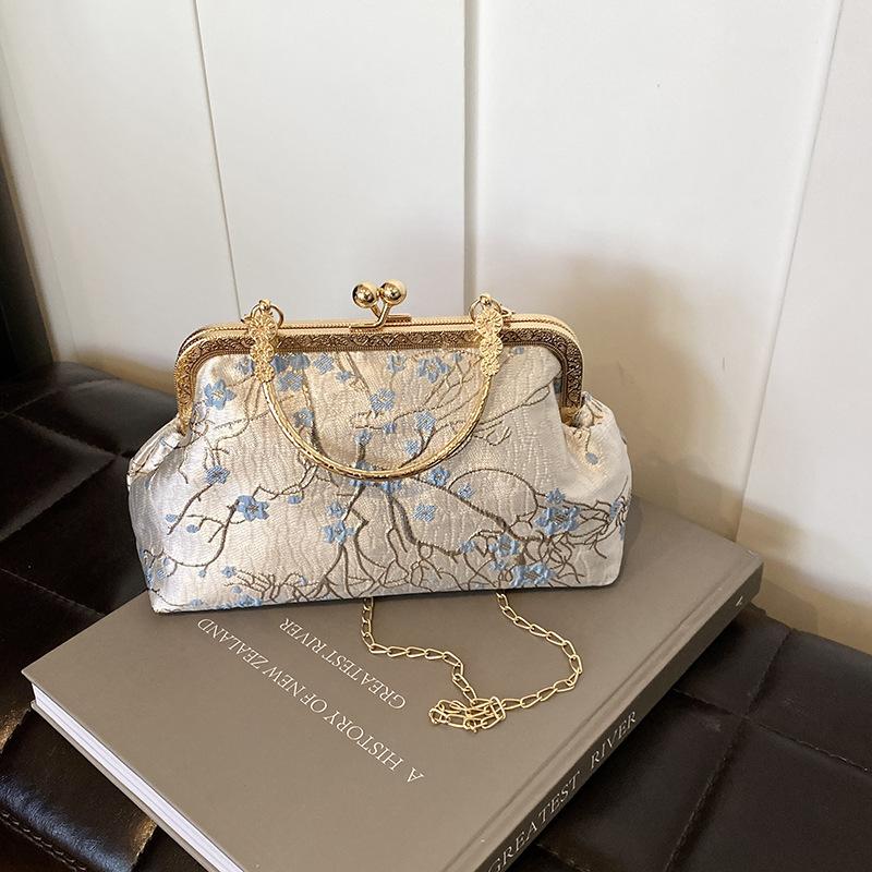 Chinese Style Handbag Embroidery Evening Bag Retro Single Shoulder Crossbody Bag Ladies Shell Bag