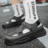 Sports and Leisure Thick Bottom Flat Sandals Men's Sandals Soft and Comfortable Ventilate Wear-resistant Round Toe Summer New