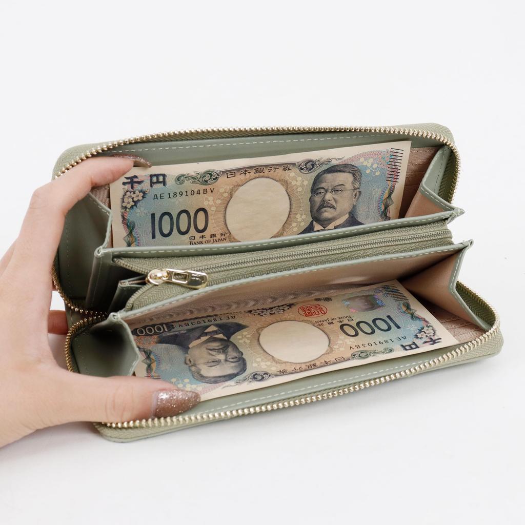 Long Round Cute Cat Character Floral Embossed [Shanfy] Women's Wallet, Zipper, Brooch, (Brown)