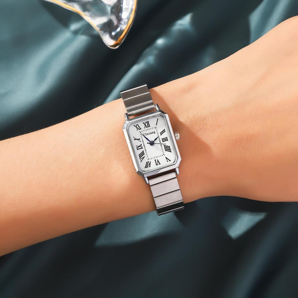 Simple Casual Women Roman Scale Dial Steel Belt Quartz Watch