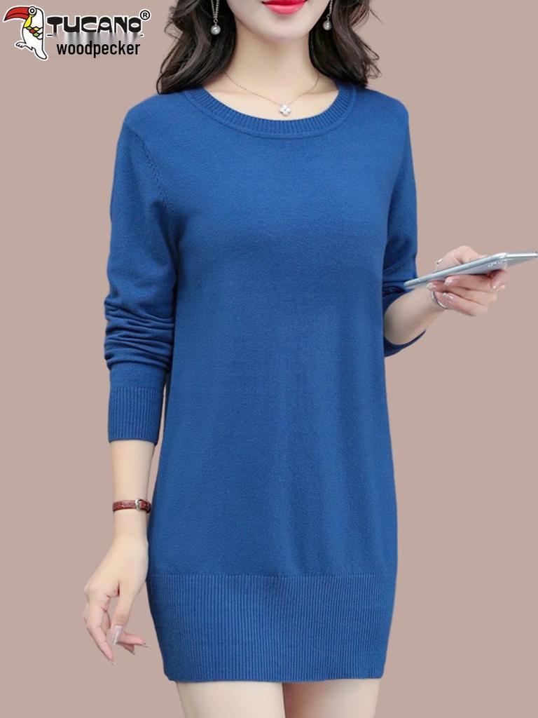 Suéter de Tricô de Comprimento Médio Feminino Woodpecker - Blusa Solta Plus Size com Gola Redonda, Coleção Outono/Inverno 2025.