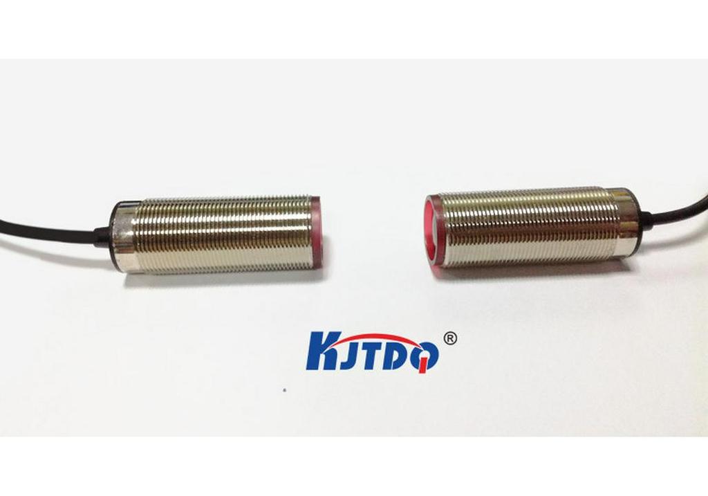 KJTDQ M30 Three-wire PNP Through-beam Photoelectric Sensor, 24V Normally Open