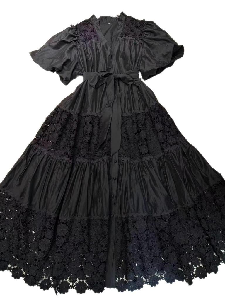 Elegant 2026 French Lace Crochet Patchwork Waist-Cinching Tie Court Style Dress